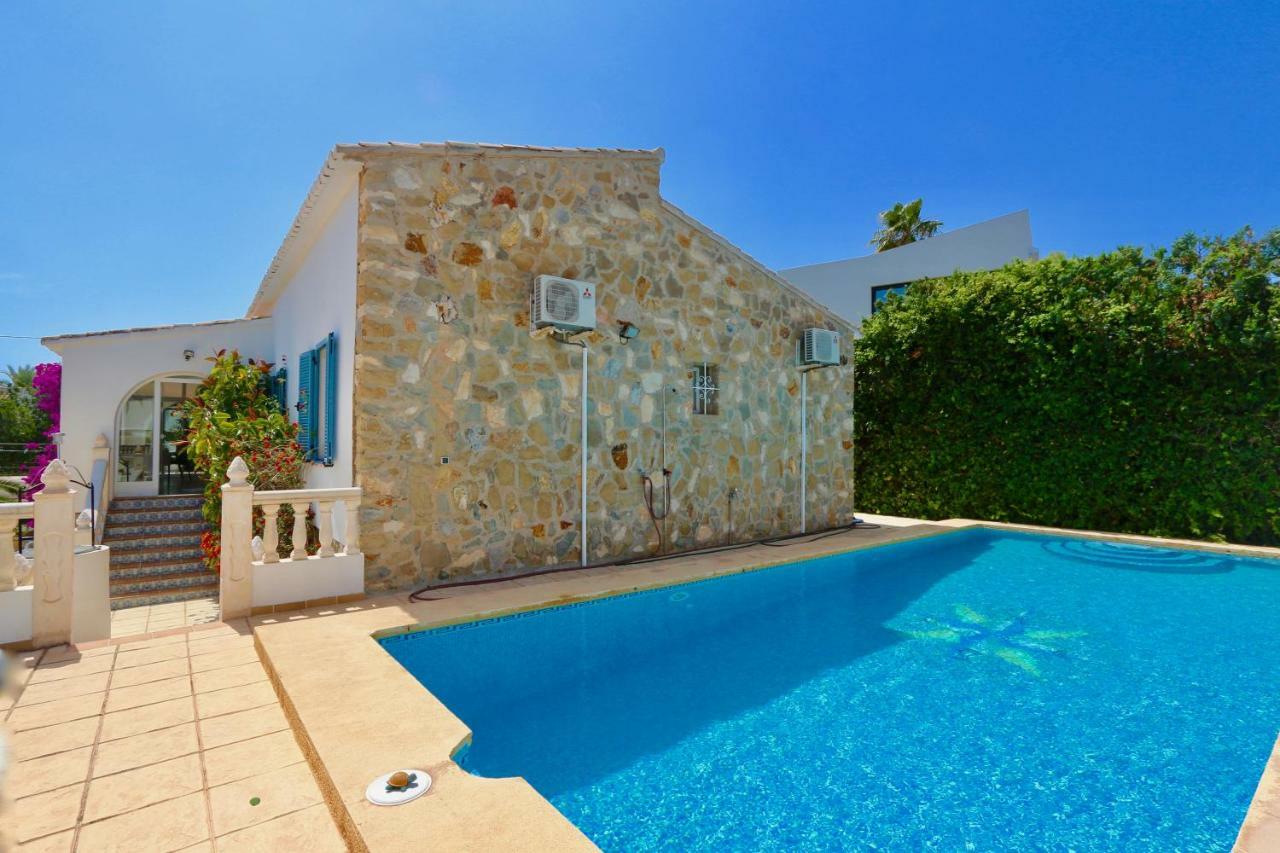Calalga Сasa Frente A La Playa Con Piscina Privada Villa Calpe Eksteriør bilde